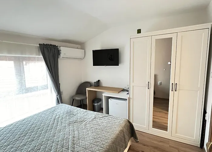 Gasthuis мореплавателите / The Seafarers 3*