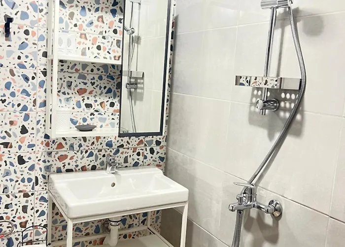 Gasthuis мореплавателите / The Seafarers