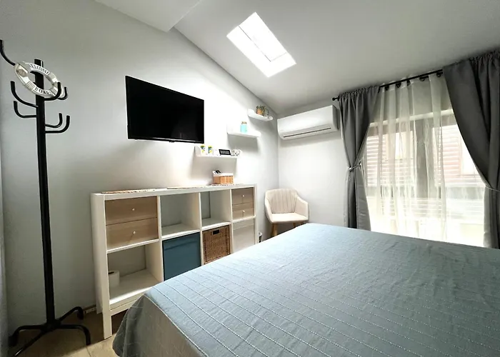 мореплавателите / The Seafarers 3*